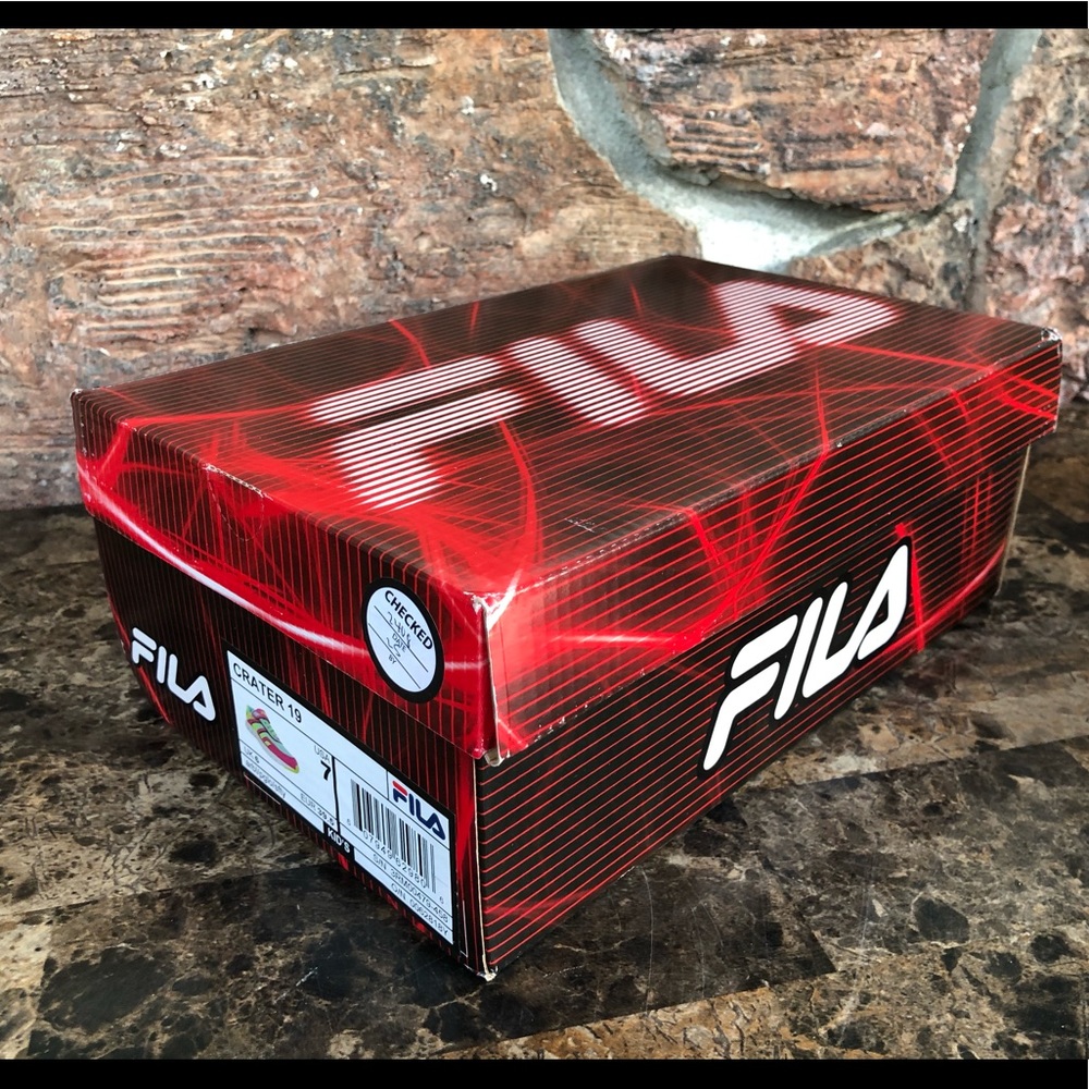 << SALE >> NEW Fila Stay-Put Running Sneaker - Picture 11 of 12